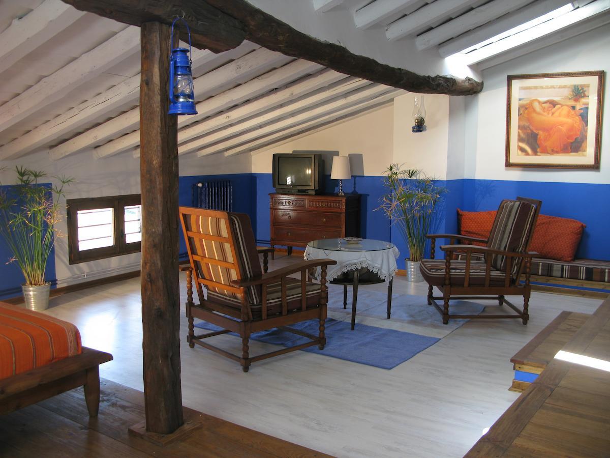 La Carpinteria Casa Rural Romanones Exteriör bild